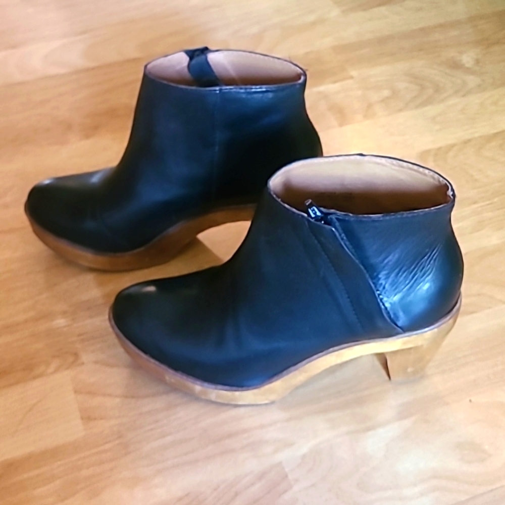 Kelsi Dagger Brooklyn Ankle Boots